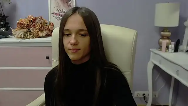 Snapshot of dirtyxEmily chatting on 10.02.25 dirtyxEmily online show from 10.02.25