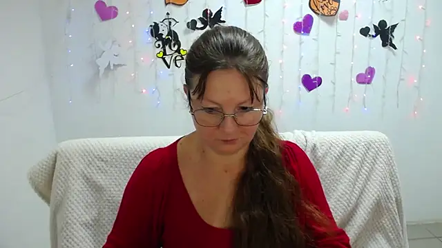 VanessaHotts online show from 03.01.25