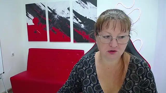 Snapshot of VanessaHotts chatting on 07.08.26 VanessaHotts online show from 07.08.26