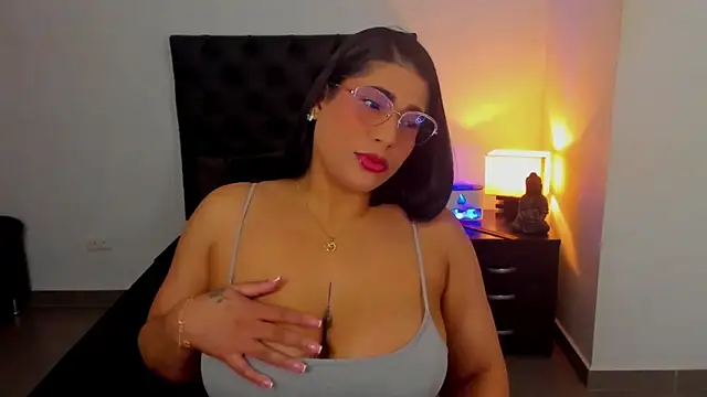 Snapshot of Jenny_Carters chatting on 10.12.25 Jenny Carters online show from 10.12.25