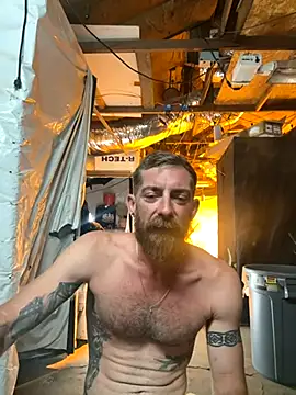 Snapshot of mandjpuff2 chatting on 09.23.25 mandjpuff2 online show from 09.23.25