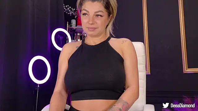 DeeaDiamondd online show from 03.22.25