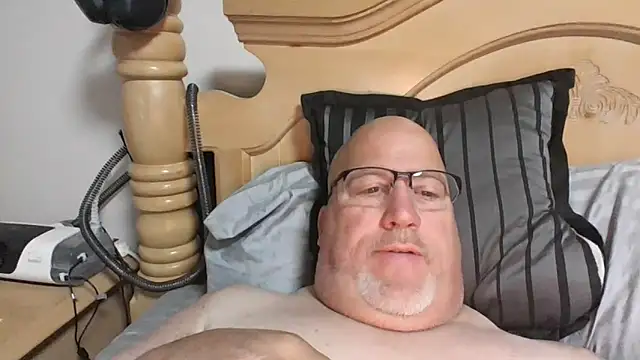 Bigbear0563 online show from 10.13.25