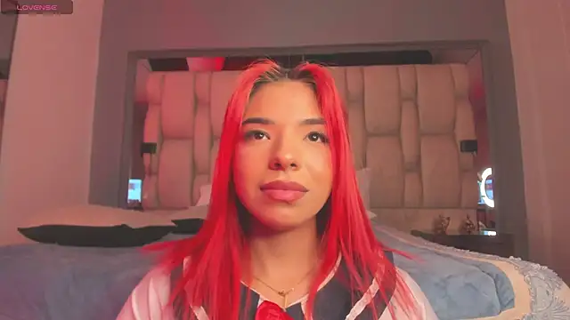 Emmily Savage online show from 02.15.25