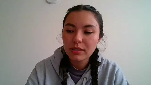 Snapshot of _andygirl chatting on 04.23.26 andygirl online show from 04.23.26