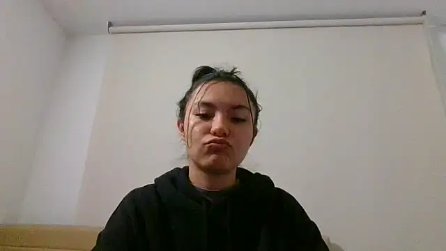 Snapshot of _andygirl chatting on 05.05.26 andygirl online show from 05.05.26