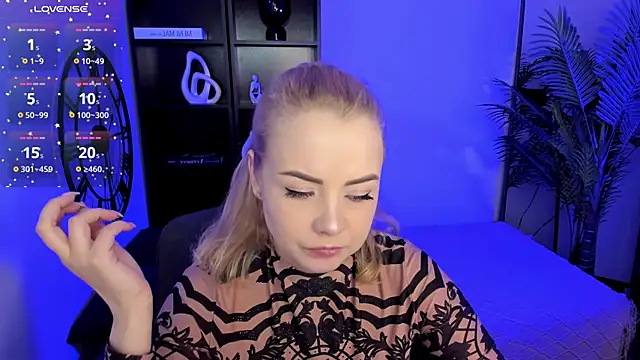 StephanieSweety online show from 02.27.26