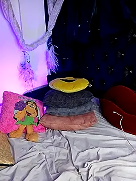 Piafisher1 online show from 03.21.25