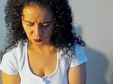 Sami Hotie1 online show from 02.04.25