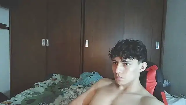 aresholland online show from 10.06.25