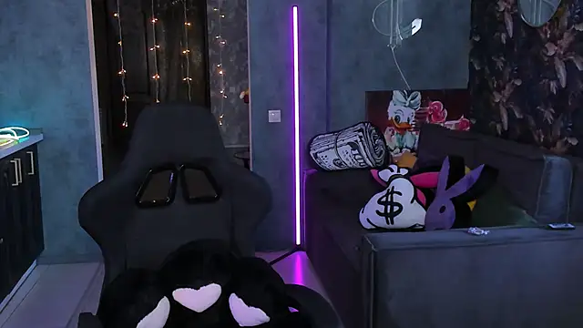 Blckmirrorr online show from 04.29.26