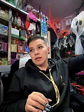 TamySweetness online show from 10.27.25