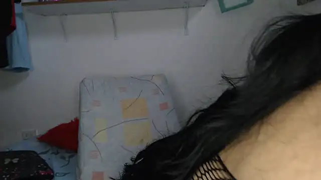 Lesliemilk5 online show from 02.02.25