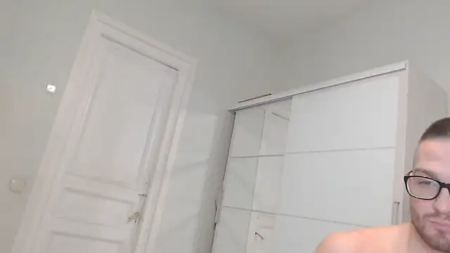 Snapshot of Marselle_Laker chatting on 12.22.24 Marselle Laker online show from 12.22.24