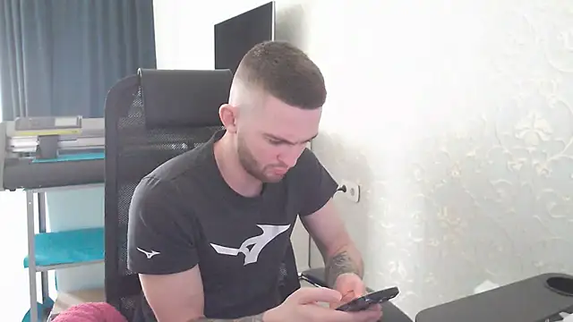 Snapshot of Marselle_Laker chatting on 03.22.25 Marselle Laker online show from 03.22.25