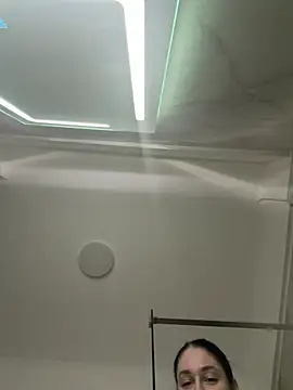 moniqque online show from 02.19.26