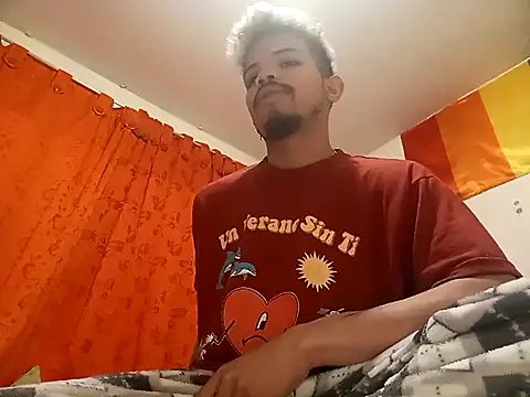 danidiazto2023 online show from 10.16.25