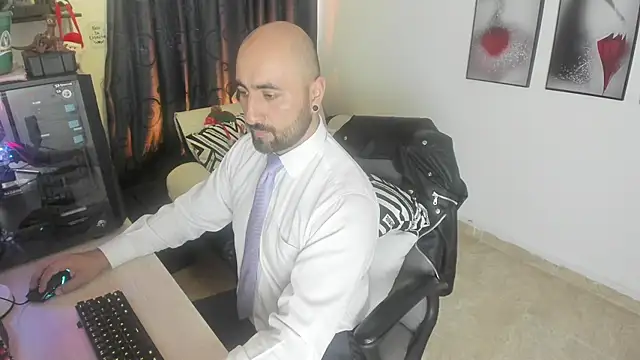 Leon 1234 online show from 12.28.24