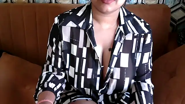 shivi moto online show from 03.05.25