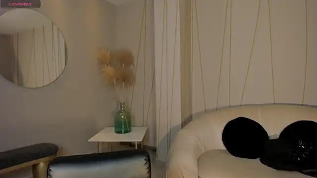 DannaCruz online show from 02.14.25