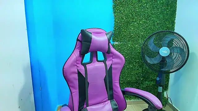 DEIBY BABY online show from 02.09.25