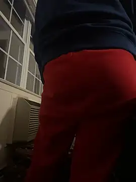 Snapshot of DominiqueX0 chatting on 01.21.25 DominiqueX0 online show from 01.21.25