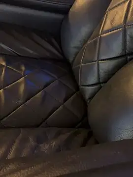 Snapshot of DominiqueX0 chatting on 02.02.25 DominiqueX0 online show from 02.02.25