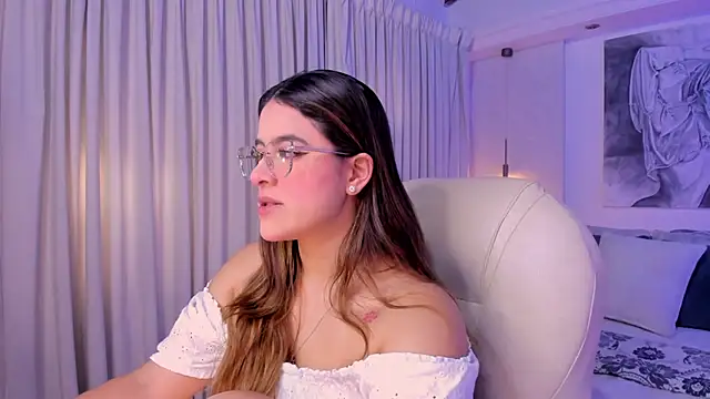 Snapshot of nathalie_rivers chatting on 03.10.26 nathalie rivers online show from 03.10.26