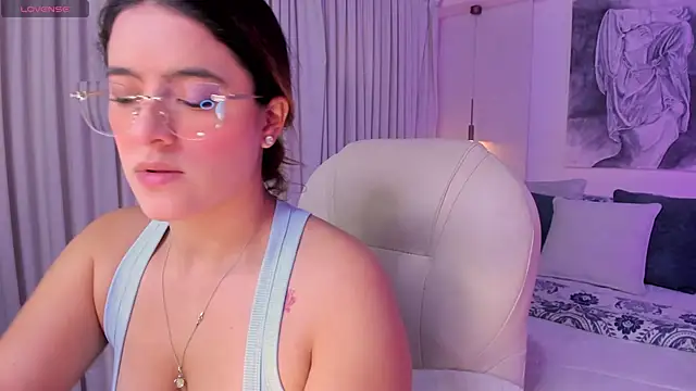 Snapshot of nathalie_rivers chatting on 03.12.26 nathalie rivers online show from 03.12.26