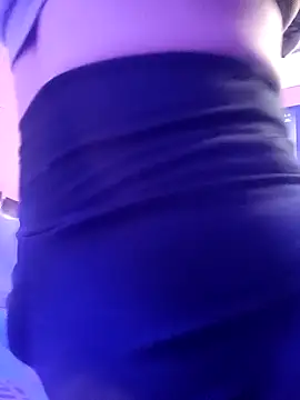 LissaThompsom online show from 02.11.25