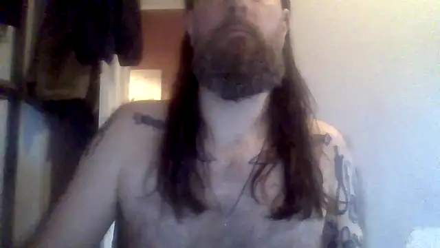 Snapshot of Thrillhouse chatting on 09.20.25 Thrillhouse online show from 09.20.25