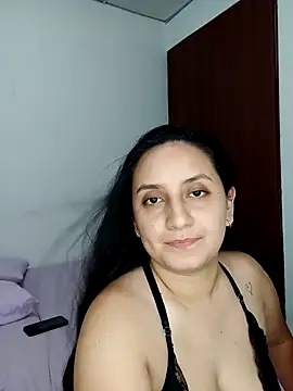 Snapshot of Angeelus2 chatting on 10.25.25 Angeelus2 online show from 10.25.25