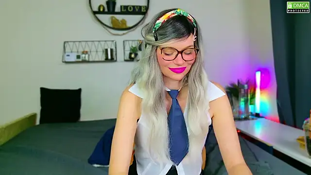 Snapshot of Kittychatte chatting on 12.06.24 Kittychatte online show from 12.06.24