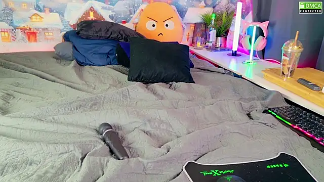 Snapshot of Kittychatte chatting on 01.02.25 Kittychatte online show from 01.02.25