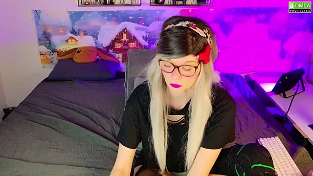 Kittychatte online show from 01.13.26