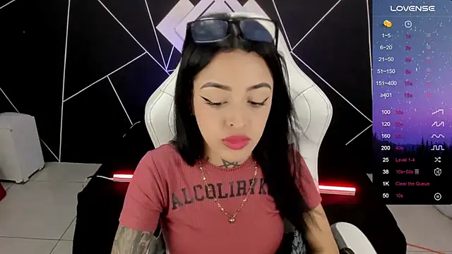 farichell online show from 12.13.24