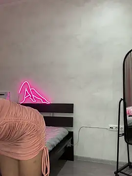 Milf Tea online show from 02.16.25