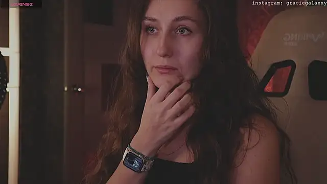 Chill out with Salvia online show from 11.22.25