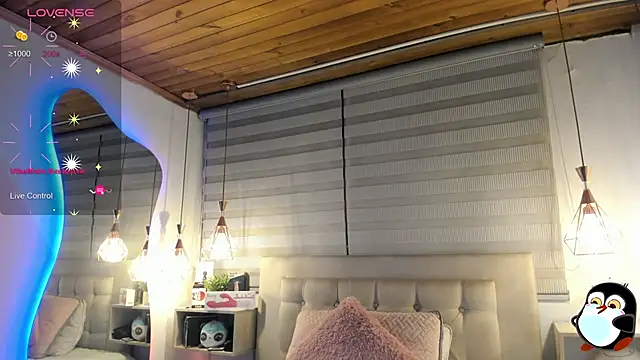 cristal  hot 1 online show from 02.17.26