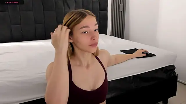 WhiteSun 01 online show from 11.17.25