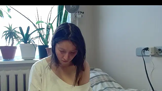 Sophi Cute online show from 02.16.25