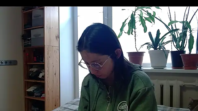 Sophi Cute online show from 02.21.25