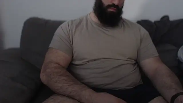 Snapshot of hugemachohandsome chatting on 05.19.26 hugemachohandsome online show from 05.19.26