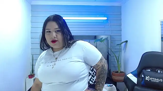 Snapshot of evelin_zaens chatting on 06.06.26 evelin zaens online show from 06.06.26