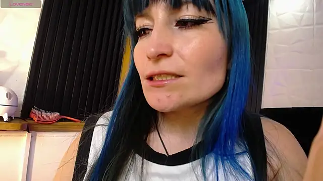 alicia moom online show from 02.01.25