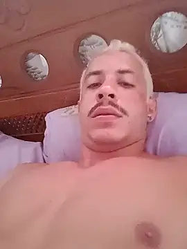 MachoScorpionCaralho online show from 01.03.25