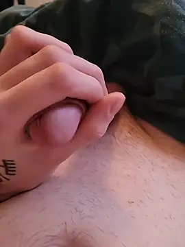 Snapshot of SexyGoldBoy22 chatting on 02.13.26 SexyGoldBoy22 online show from 02.13.26