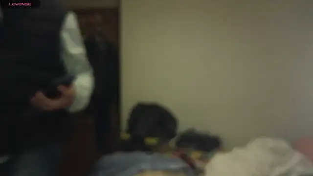 curiosillo83 online show from 03.11.25