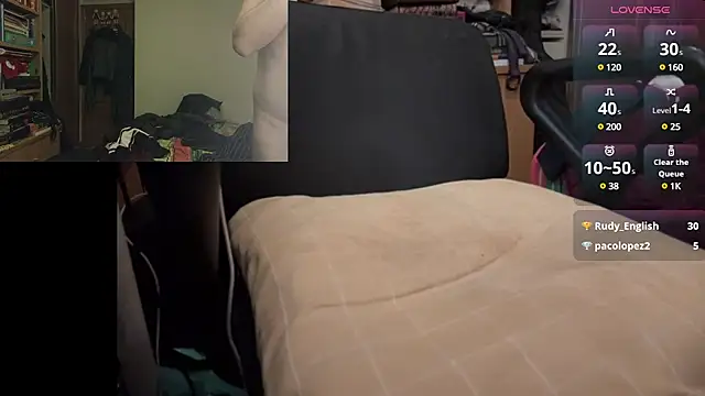 curiosillo83 online show from 03.19.25