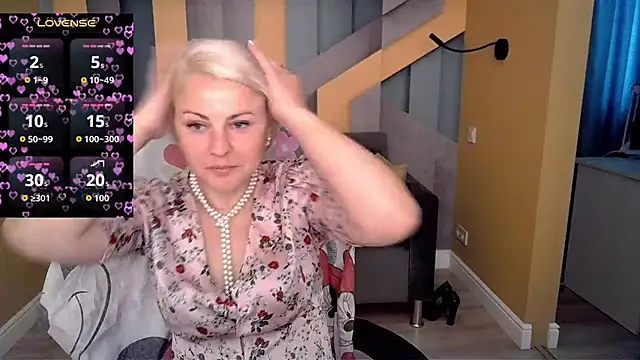 Snapshot of Candy_Long chatting on 07.14.26 Candy Long online show from 07.14.26